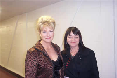 Gloria Loring